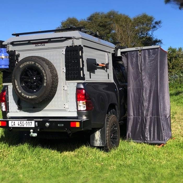 Alu-Cab Shower cube for Icarus